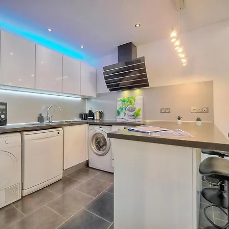 Le Toma - Moderne Et Elegant - Vca Apartament Cannes