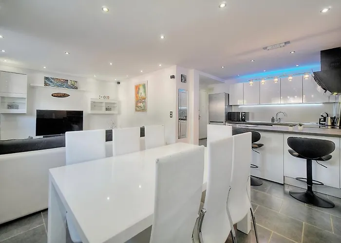 Le Toma - Moderne Et Elegant - Vca Apartman